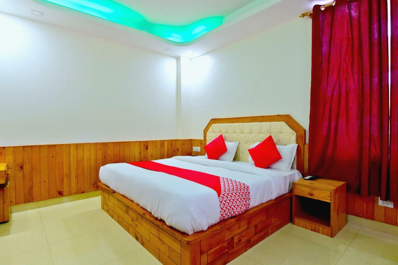 Oyo 38661 Hotel Apna Ghar 马拉里 外观 照片