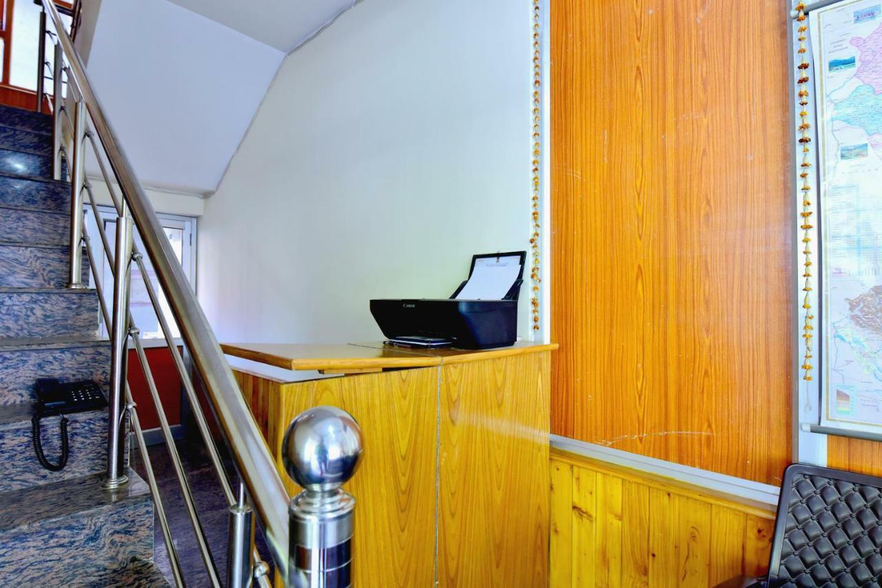 Oyo 38661 Hotel Apna Ghar 马拉里 外观 照片