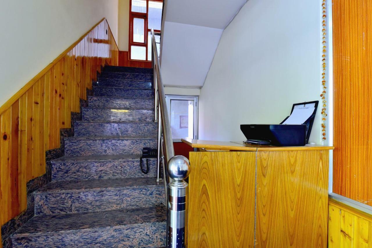Oyo 38661 Hotel Apna Ghar 马拉里 外观 照片